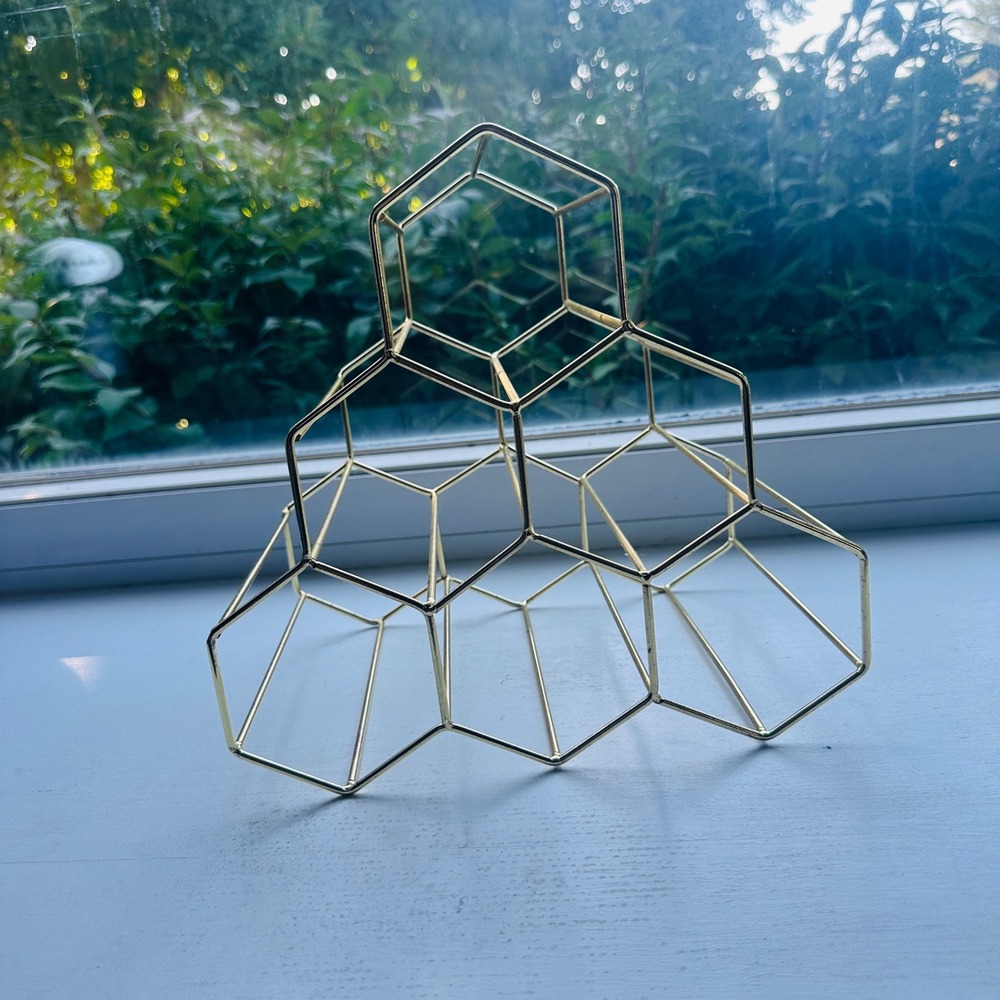 Gold Geometric Honeycomb Wine Rack 6 Bottle Metal Countertop Holder Modern Decor